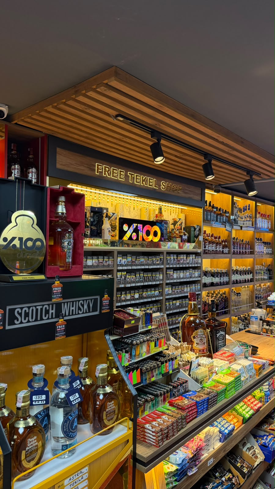 Free Tekel Shop Bağcılar Kirazlı mağaza görünümü